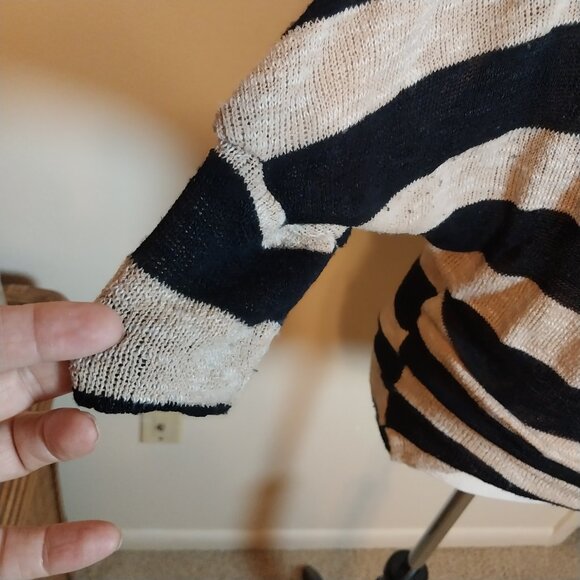 MM MM MM SIZE L STRIPED KNIT TOP - Picture 6 of 9